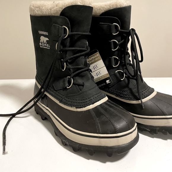 Never worn Sorel original winter/snow boot size 8 womens - Picture 1 of 8